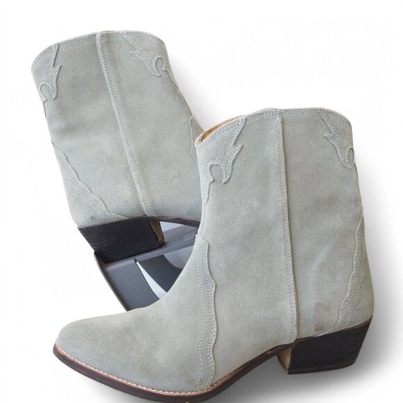 Free People New Frontier Suede Western Style Boots "Dusty Blue" Women's 9/40 - Picture 1 of 12